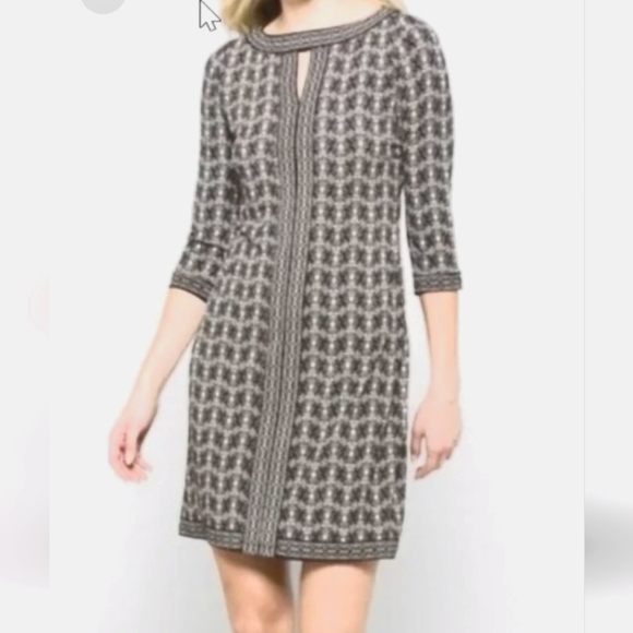 Wisp Marnie Black White Modern Stretch Shift Dress - Picture 1 of 11